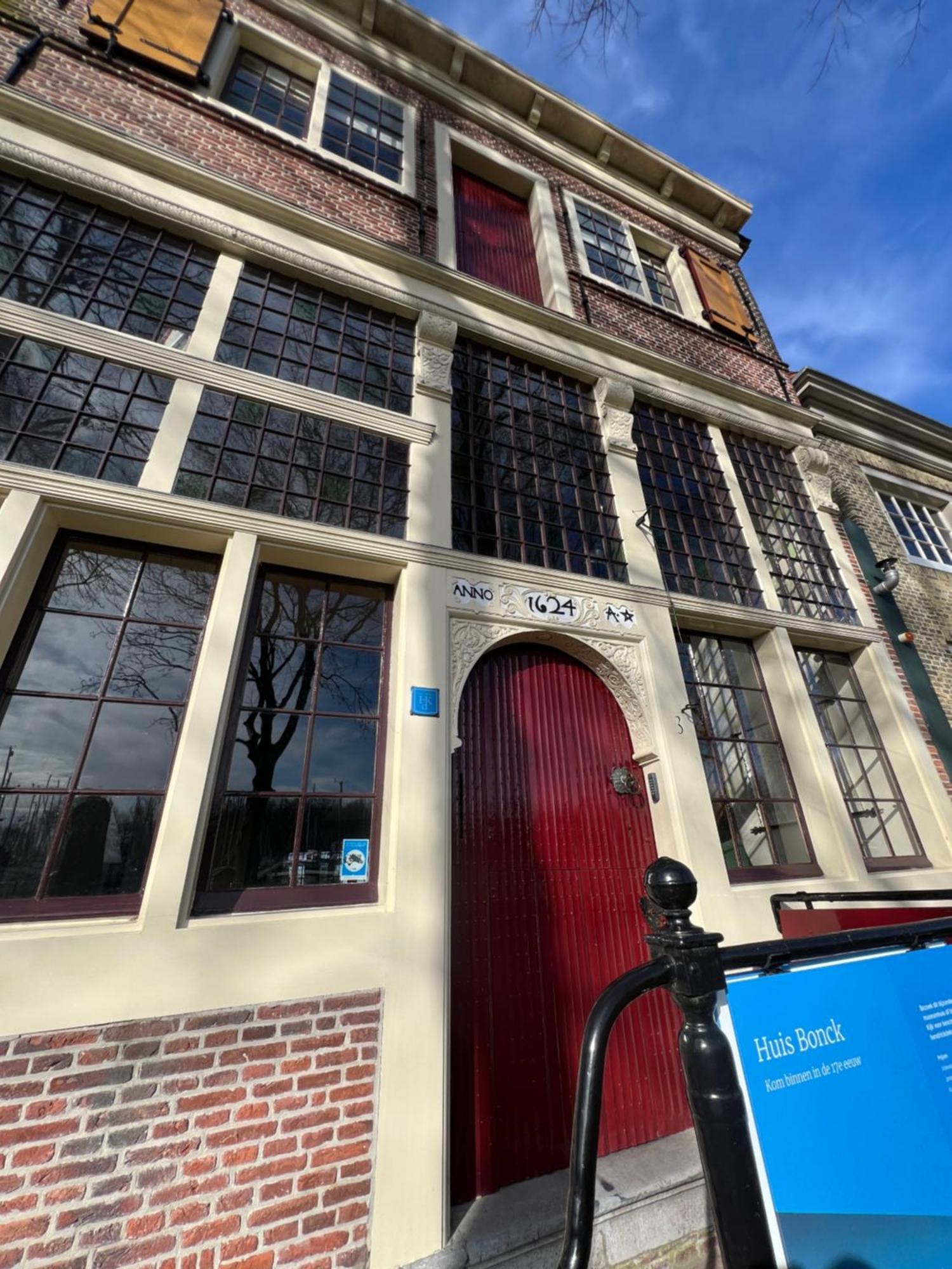 "De Walvisch", Appartement In Authentieke Boerderij 에담 외부 사진